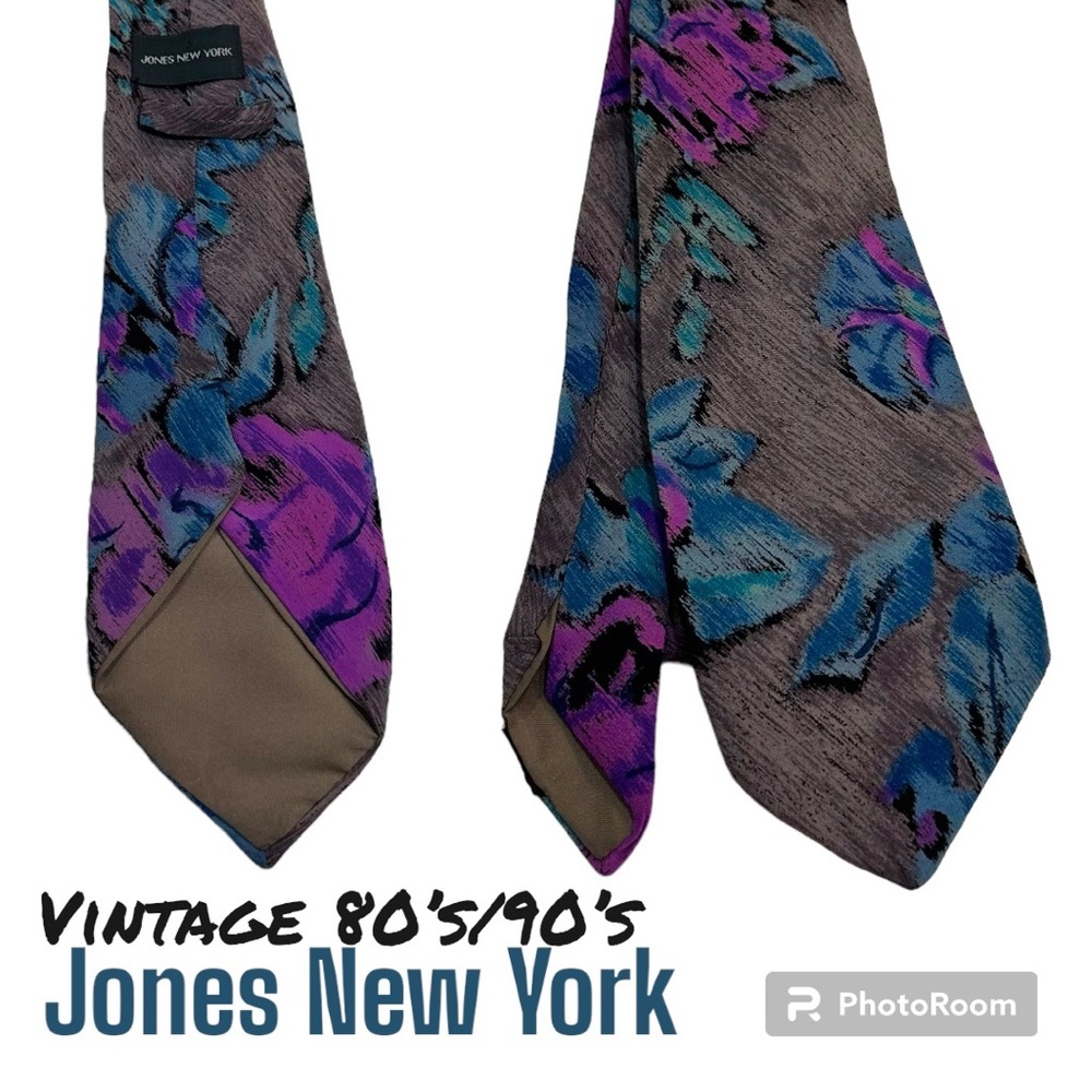 Vintage unstructured silky jones New York Floral watercolour 80’s/90’s tie